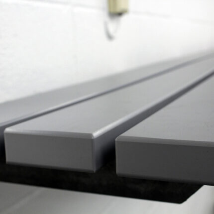 AstruPanel Bump grå RAL7005 30x95mm m/2 kanter avr. a 3000mm