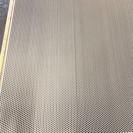 SF pl perf Ø8T10 (58%) 0,9x1000x2000mm 1.4404